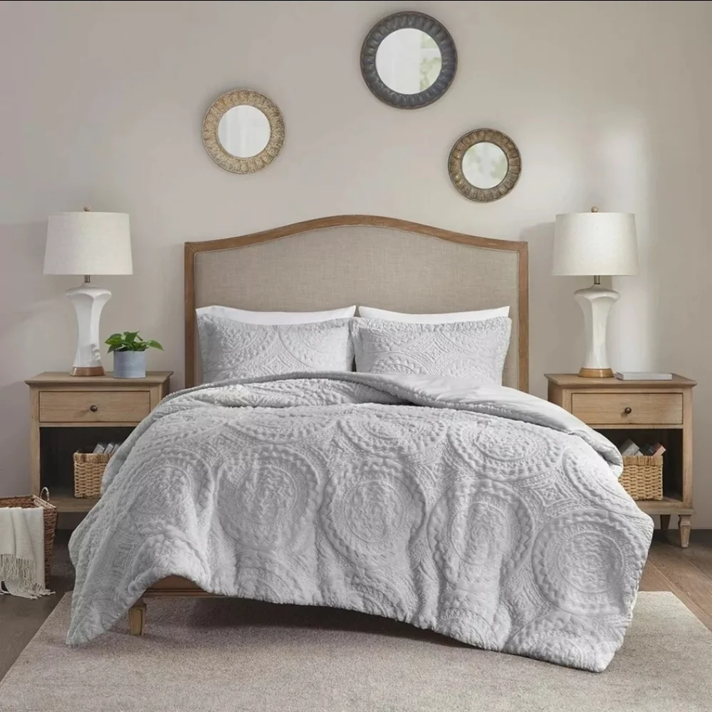 Madison Park Full/Queen Faux Fur Ultra Plush Comforter Set Gray Down Alternative
